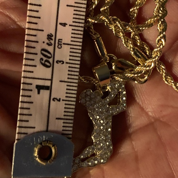 Pendant “Dunk Man” Necklace Charm - Picture 4 of 4